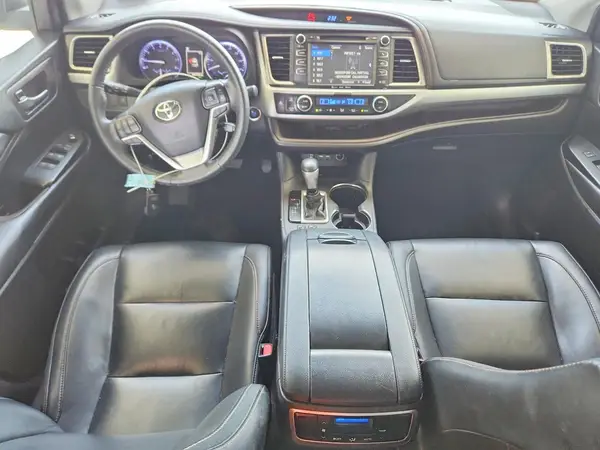 5TDKZRFH0KS316370 2019 TOYOTA HIGHLANDER - Image 8