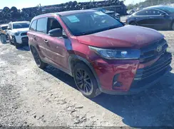 5TDKZRFH0KS318118 2019 TOYOTA HIGHLANDER
