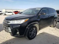5TDKZRFH0KS335761 2019 TOYOTA HIGHLANDER
