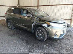 5TDKZRFH0KS338465 2019 TOYOTA HIGHLANDER