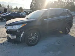 5TDKZRFH0KS355699 2019 TOYOTA HIGHLANDER
