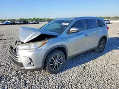 5TDKZRFH0KS554025 2019 TOYOTA HIGHLANDER