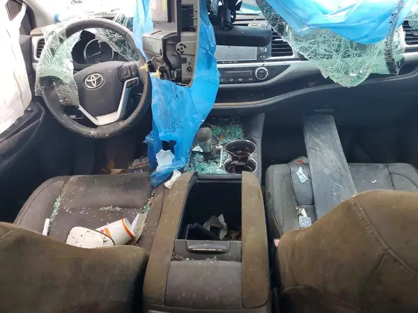 5TDKZRFH0KS554350 2019 TOYOTA HIGHLANDER - Image 8