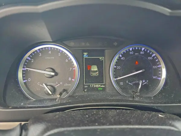 5TDKZRFH0KS559029 2019 TOYOTA HIGHLANDER - Image 8