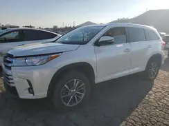 5TDKZRFH0KS564621 2019 TOYOTA HIGHLANDER