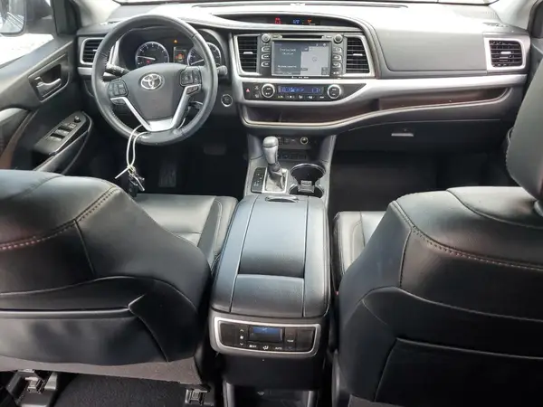 5TDKZRFH0KS566109 2019 TOYOTA HIGHLANDER - Image 8