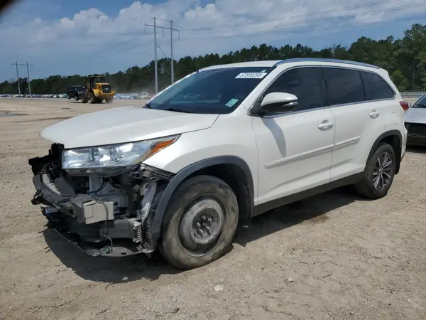 5TDKZRFH0KS566658 2019 TOYOTA HIGHLANDER - Image 1