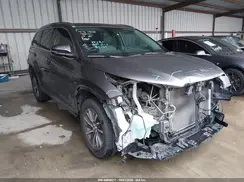 5TDKZRFH0KS571178 2019 TOYOTA HIGHLANDER
