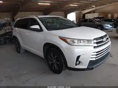 5TDKZRFH1HS218294 2017 TOYOTA HIGHLANDER