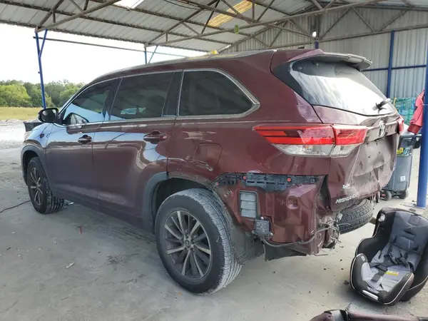 5TDKZRFH1HS222300 2017 TOYOTA HIGHLANDER - Image 2