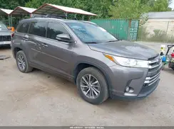 5TDKZRFH1HS514335 2017 TOYOTA HIGHLANDER