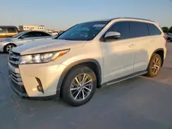 5TDKZRFH1HS517235 2017 TOYOTA HIGHLANDER