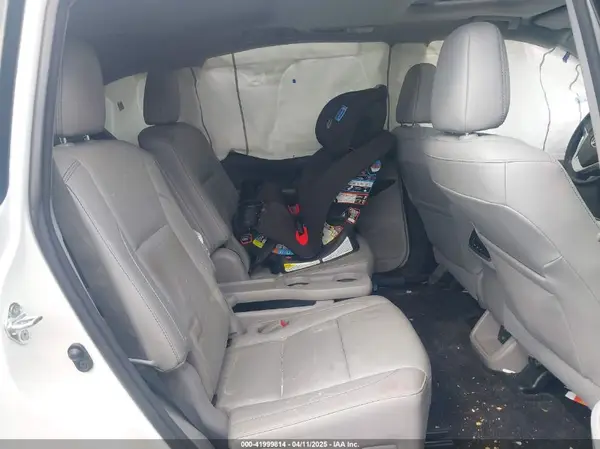 5TDKZRFH1HS518921 2017 TOYOTA HIGHLANDER - Image 8