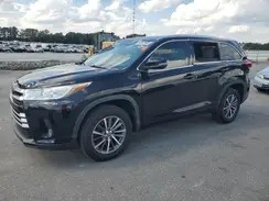 5TDKZRFH1HS522399 2017 TOYOTA HIGHLANDER