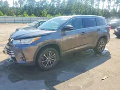5TDKZRFH1JS534784 2018 TOYOTA HIGHLANDER