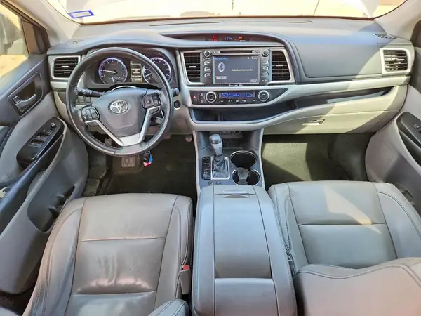 5TDKZRFH1JS536387 2018 TOYOTA HIGHLANDER - Image 8