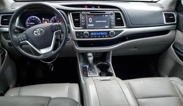 5TDKZRFH1JS545249 2018 TOYOTA HIGHLANDER - Image 8
