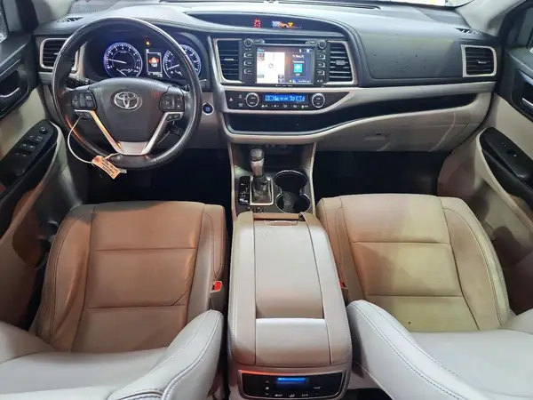 5TDKZRFH1JS546451 2018 TOYOTA HIGHLANDER - Image 8