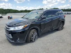 5TDKZRFH1KS308729 2019 TOYOTA HIGHLANDER