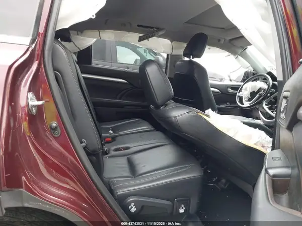 5TDKZRFH1KS310741 2019 TOYOTA HIGHLANDER - Image 8