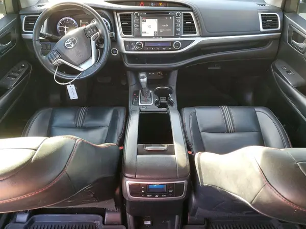 5TDKZRFH1KS334411 2019 TOYOTA HIGHLANDER - Image 8