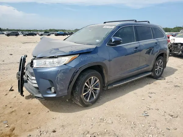 5TDKZRFH1KS351418 2019 TOYOTA HIGHLANDER - Image 1