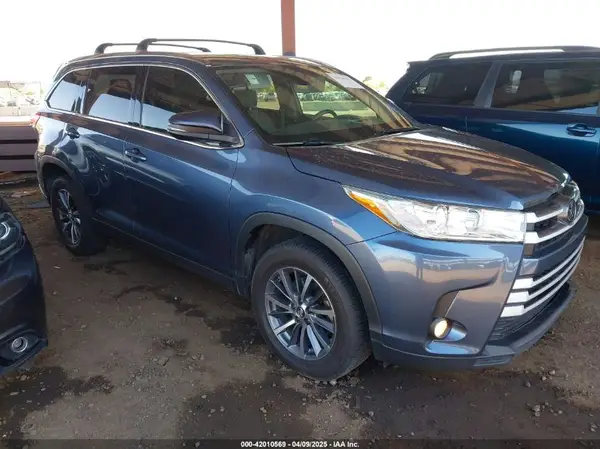5TDKZRFH1KS356148 2019 TOYOTA HIGHLANDER - Image 1