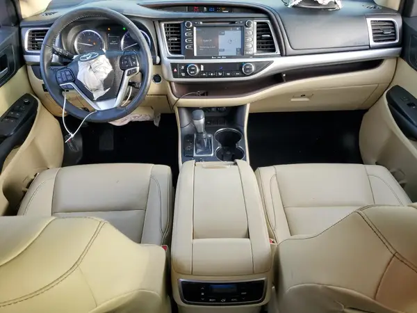 5TDKZRFH1KS553479 2019 TOYOTA HIGHLANDER - Image 8