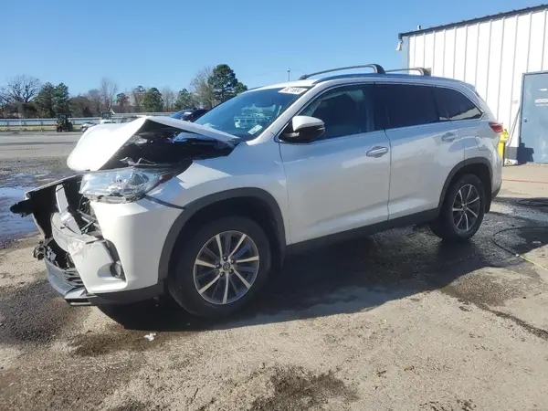 5TDKZRFH1KS559167 2019 TOYOTA HIGHLANDER - Image 1
