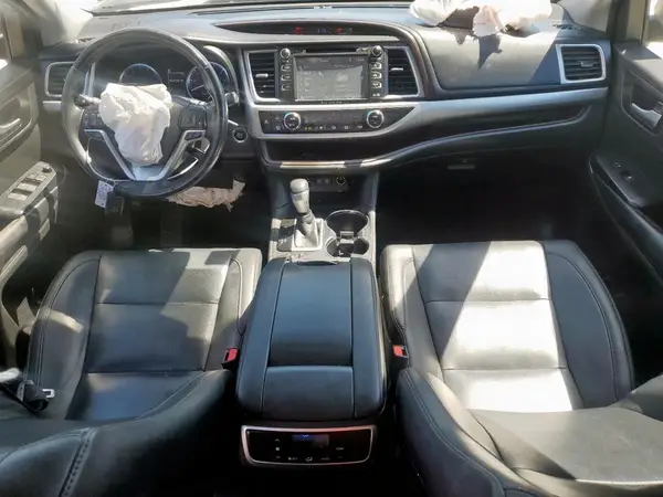 5TDKZRFH1KS564580 2019 TOYOTA HIGHLANDER - Image 8