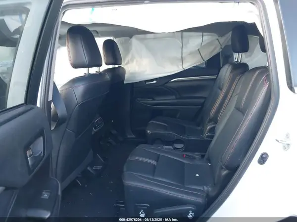 5TDKZRFH1KS568838 2019 TOYOTA HIGHLANDER - Image 8