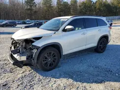 5TDKZRFH1KS570895 2019 TOYOTA HIGHLANDER