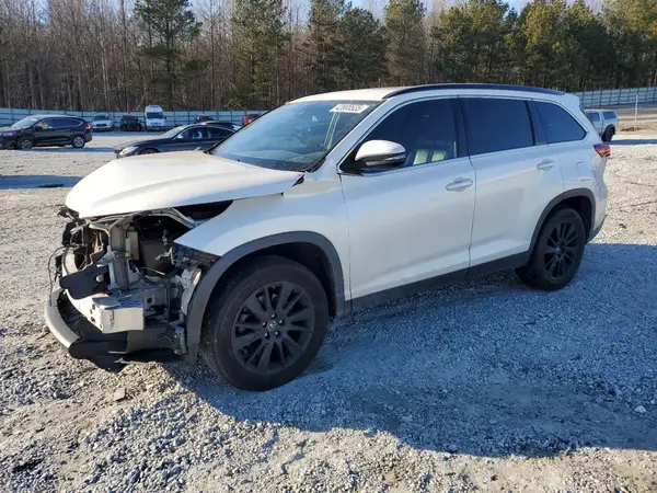 5TDKZRFH1KS570895 2019 TOYOTA HIGHLANDER - Image 1