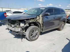 5TDKZRFH2HS517020 2017 TOYOTA HIGHLANDER
