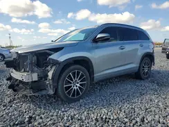 5TDKZRFH2HS520581 2017 TOYOTA HIGHLANDER