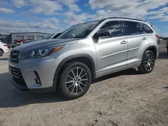 5TDKZRFH2HS521746 2017 TOYOTA HIGHLANDER