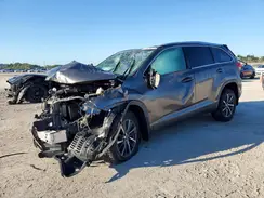 5TDKZRFH2JS267459 2018 TOYOTA HIGHLANDER