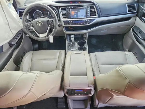 5TDKZRFH2JS530274 2018 TOYOTA HIGHLANDER - Image 8