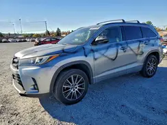 5TDKZRFH2JS532252 2018 TOYOTA HIGHLANDER