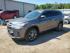 5TDKZRFH2JS533854 2018 TOYOTA HIGHLANDER