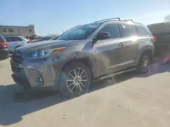 5TDKZRFH2JS535006 2018 TOYOTA HIGHLANDER