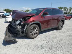 5TDKZRFH2KS306472 2019 TOYOTA HIGHLANDER
