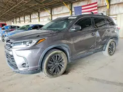 5TDKZRFH2KS352934 2019 TOYOTA HIGHLANDER