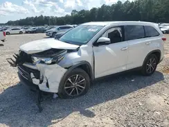 5TDKZRFH2KS562031 2019 TOYOTA HIGHLANDER