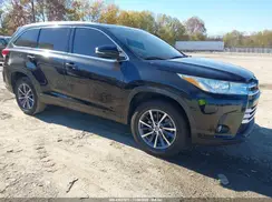5TDKZRFH2KS567116 2019 TOYOTA HIGHLANDER