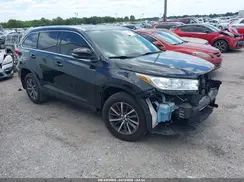 5TDKZRFH2KS568086 2019 TOYOTA HIGHLANDER
