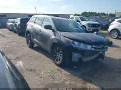 5TDKZRFH2KS570713 2019 TOYOTA HIGHLANDER
