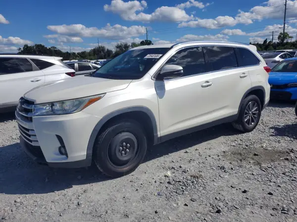 5TDKZRFH2KS572333 2019 TOYOTA HIGHLANDER - Image 1