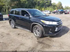 5TDKZRFH3HS189557 2017 TOYOTA HIGHLANDER