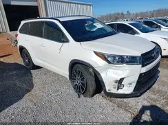5TDKZRFH3HS196203 2017 TOYOTA HIGHLANDER